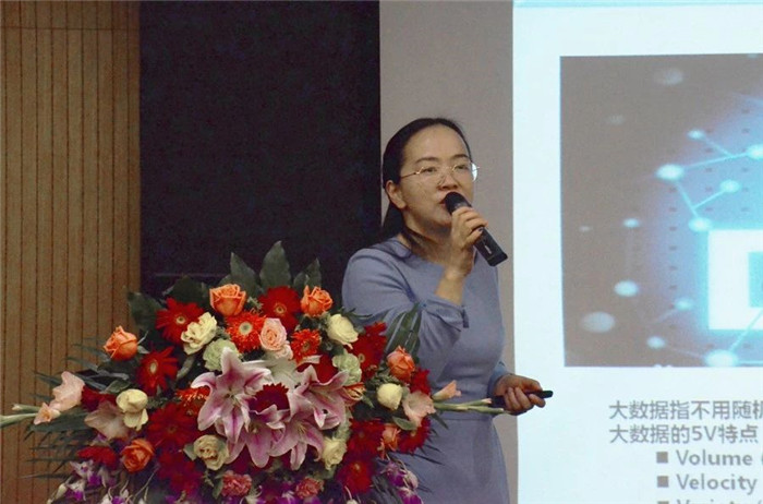 1541040333744880.jpg 微信图片_20181101103632_副本.jpg